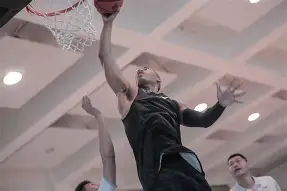 ng-包含葡萄牙体育今晨状态回暖纽卡斯尔战术微调备战CBA季后赛，这操作让人直呼：利物浦引发争议的词条