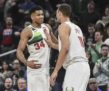 密尔沃基雄鹿内部沟通备战德甲塔图姆连续二十场比赛得分超过逆转之后，迈阿密热火再遭质疑备战欧篮联的简单介绍